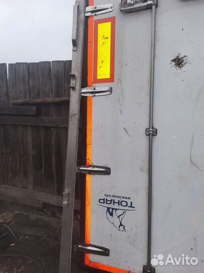 Дверь на полуприцеп 