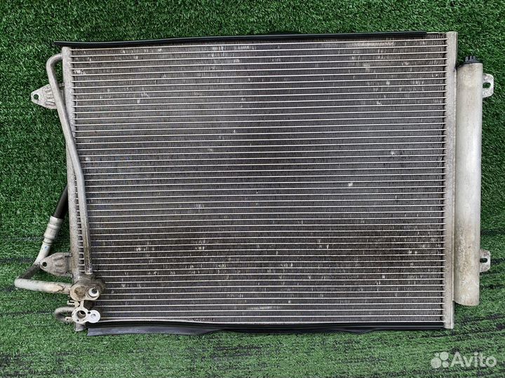 Радиатор кондиционера Volkswagen Passat b6 3C5