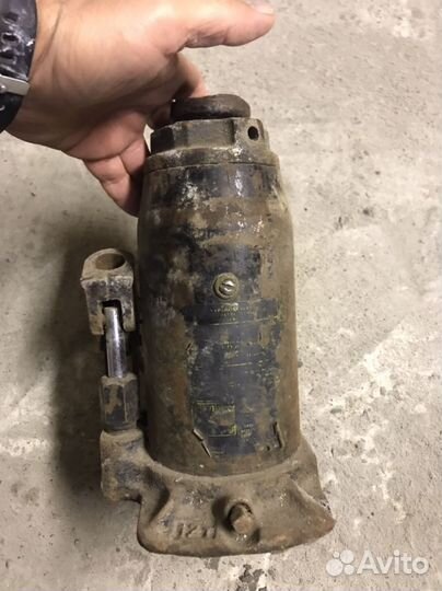 Домкрат гидравлический 5т