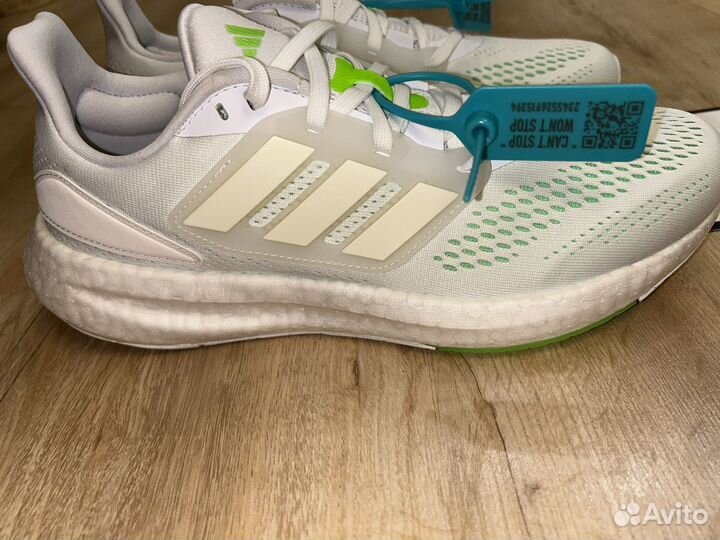 Кроссовки adidas pure boost 22