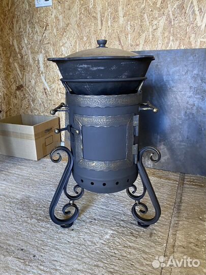 Печь под казан с элементами холодной ковки