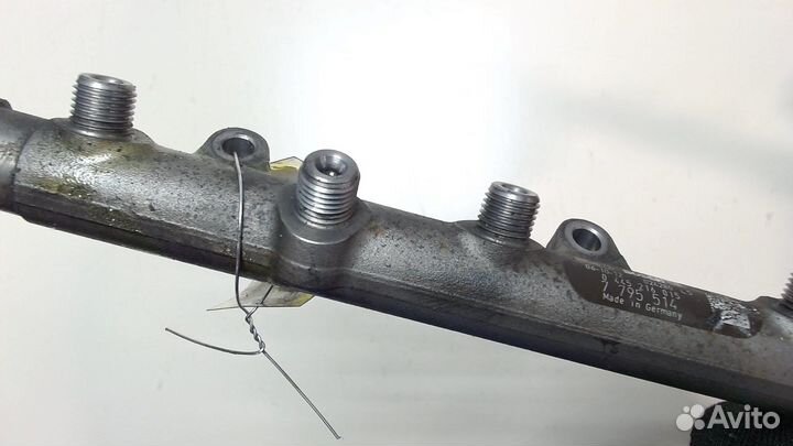 Рампа топливная BMW 7 E65, 2006