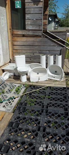 Унитаз бу,раковины тюльпаны
