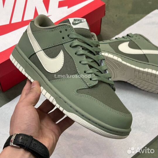 Кроссовки Nike Dunk Low