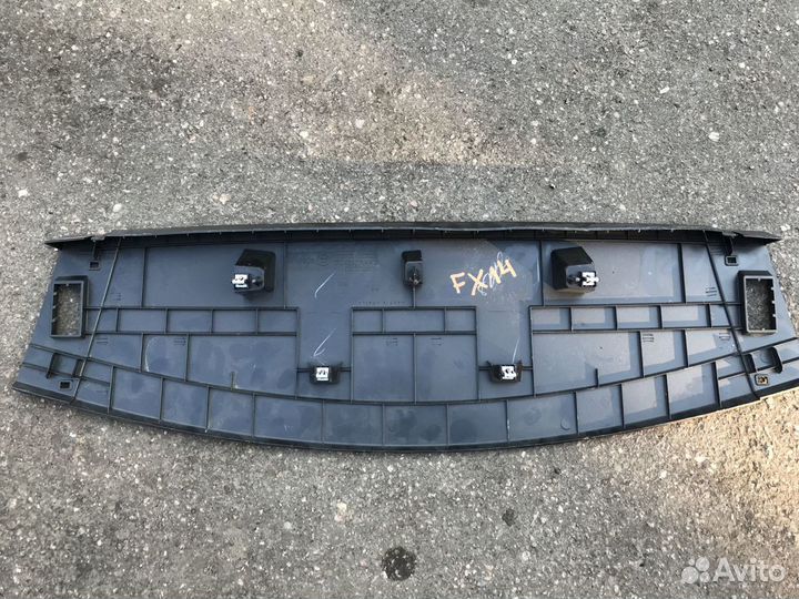 Обшивка двери багажника Cadillac SRX II 09-16