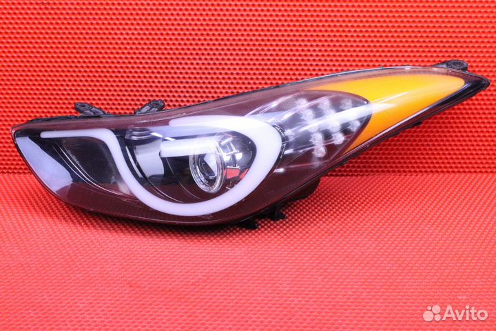 Фара левая Hyundai Elantra JK G4NB