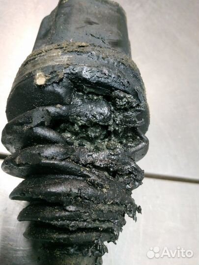 Привод правый передний правый Chevrolet Cruze J300