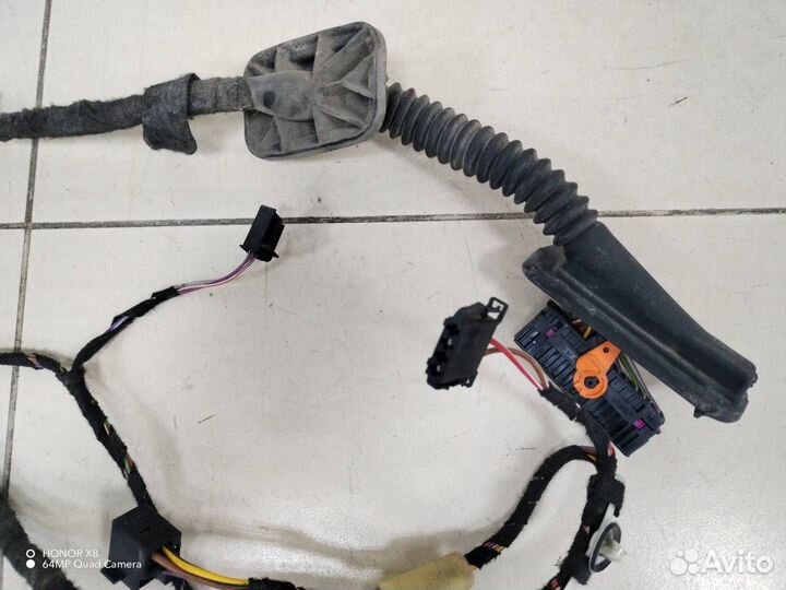 Проводка двери Volkswagen Polo Sed RUS 2011