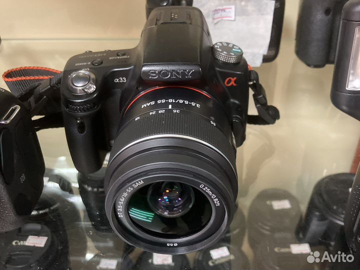 Зеркальный фотоаппарат Sony Alpha 33