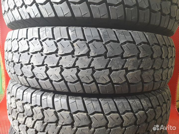 Triangle TR246 215/85 R16