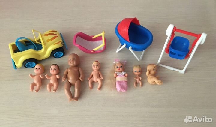 Krissy Barbie Mattel Happy Family Bratz Baby Born