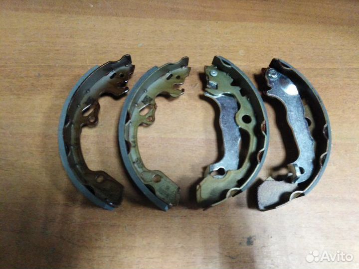 Колодки барабанные задние Ford Focus 1998 - 2011