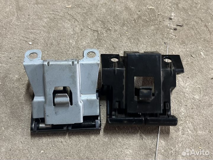 Ручка открывания бензобака Nissan Tiida C11