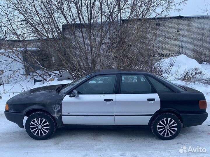 Audi 80 1.8 МТ, 1991, битый, 300 000 км