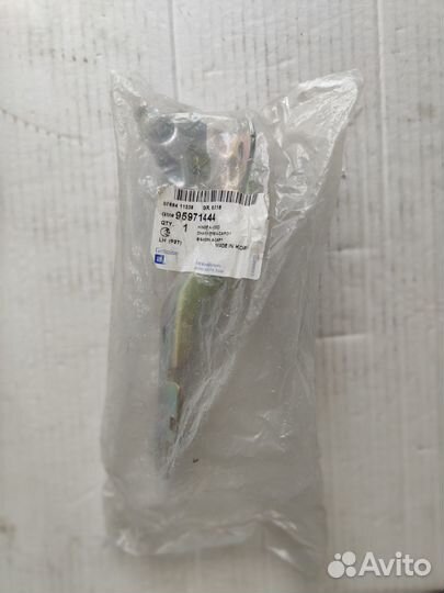 Петля капота левая Aveo T250/T255