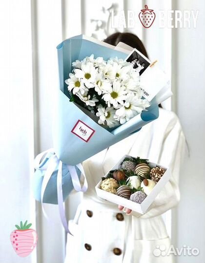 Клубника в шоколаде, букеты из клубники