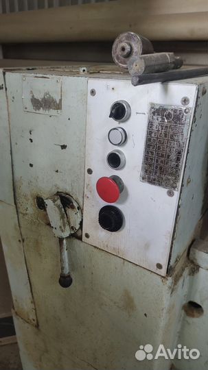 Токарный станок по дереву тп40