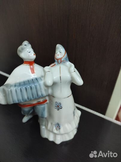 Фарфоровые статуэтки