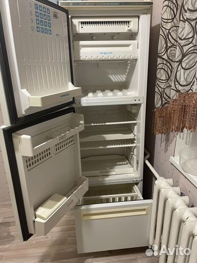 Холодильник stinol