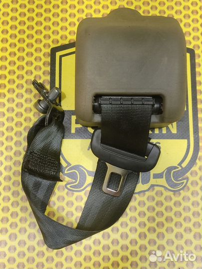 Ремень безопасности задний левый Volkswagen Jetta