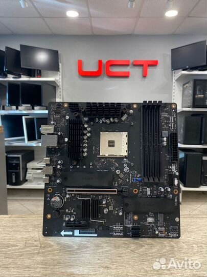 Материнская плата HP omen B550