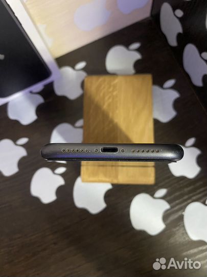 iPhone 11 128gb идеал