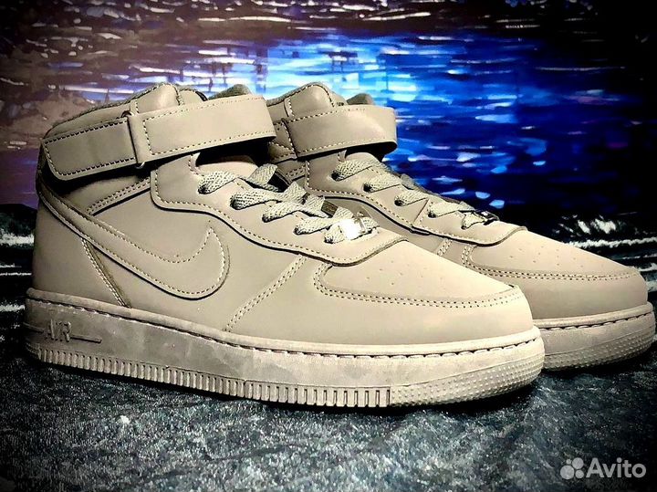 Кроссовки Nike Air Force