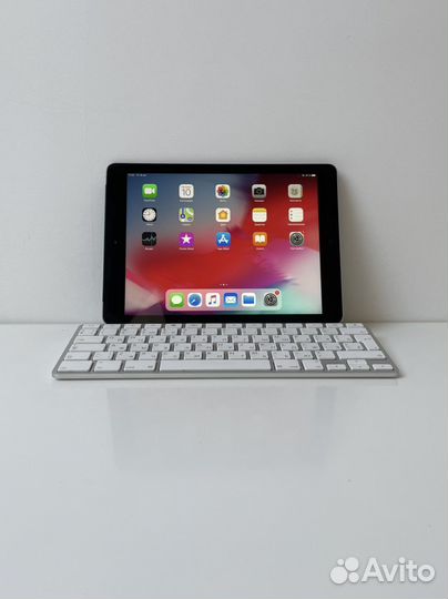 iPad Air 32 гб +SIM Ростест