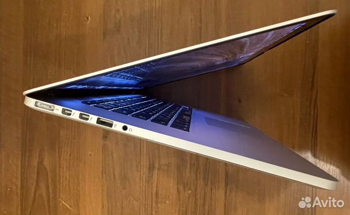 Apple MacBook Pro 15 retina