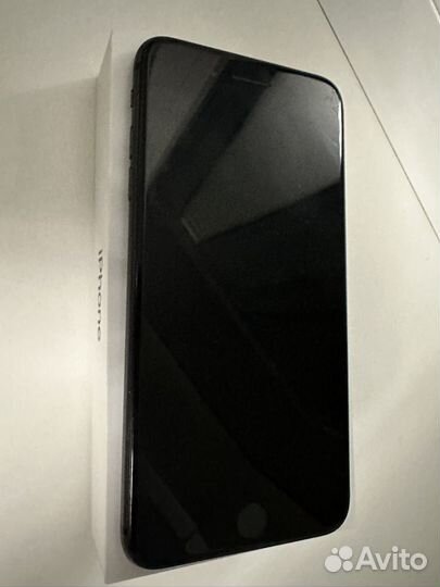 iPhone 8 Plus, 64 ГБ