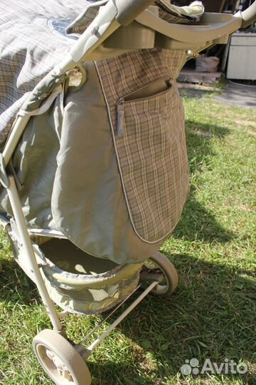 Детская прогулочная коляска Voyager (Baby Care)