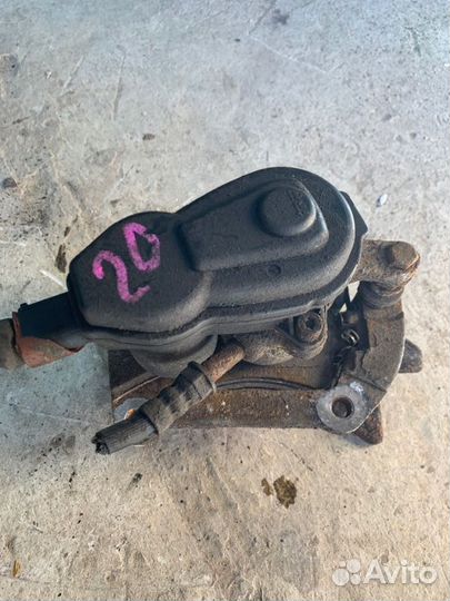 Суппорт задний правый Audi A4 B8 2007-2011