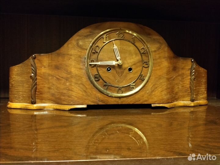 Каминные часы с боем