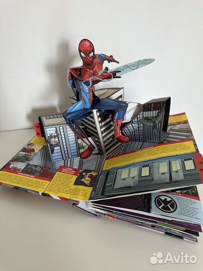Книга Pop Up Super Heroes Marvel