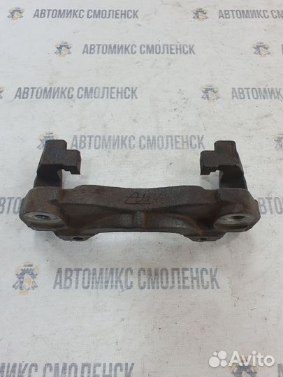 Скоба пер. суппорта Renault Scenic 3