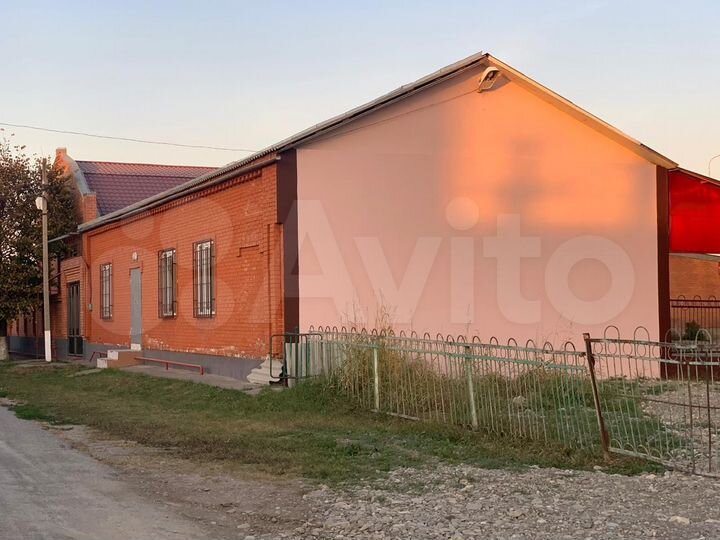 Дом 236 м² на участке 10 сот.