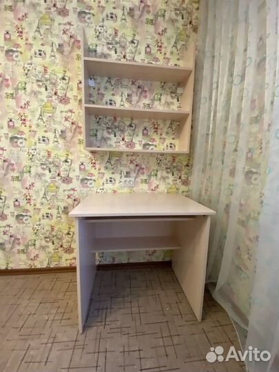 Письменный стол с полками бу