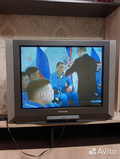 Телевизор panasonic Б/у