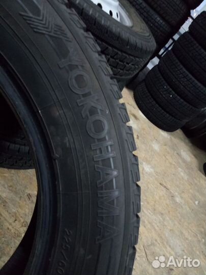 Yokohama Ice Guard IG50 225/60 R17