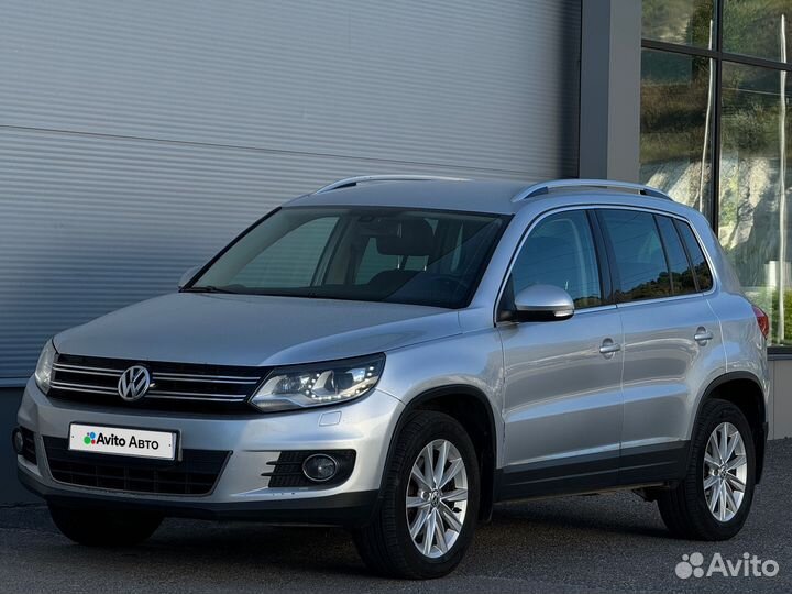 Volkswagen Tiguan 2.0 AT, 2012, 128 557 км