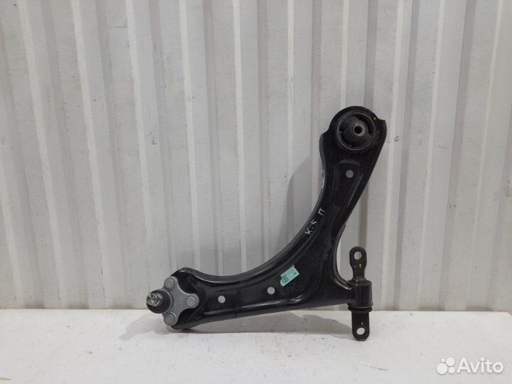 Рычаг передний правый Kia K5 Dl3