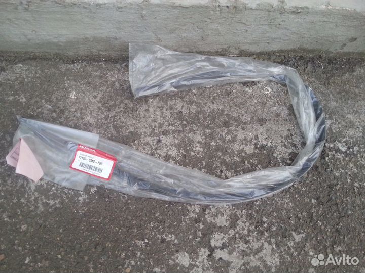 Молдинг лобового стекла Honda Civic 09-11