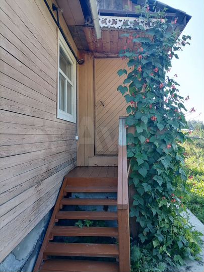 Дом 65 м² на участке 6,5 сот.