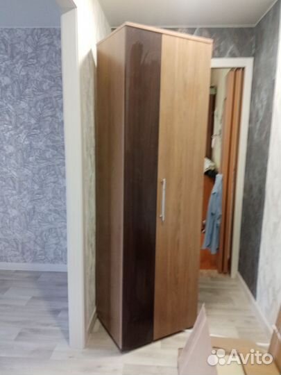 Два шкафа