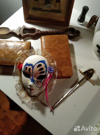 Маска декоративная