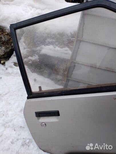 Дверь боковая передняя правая Toyota Town Ace