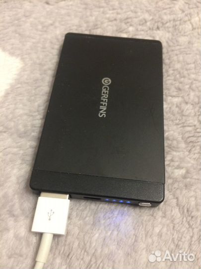 Паурбанк 2500 мач