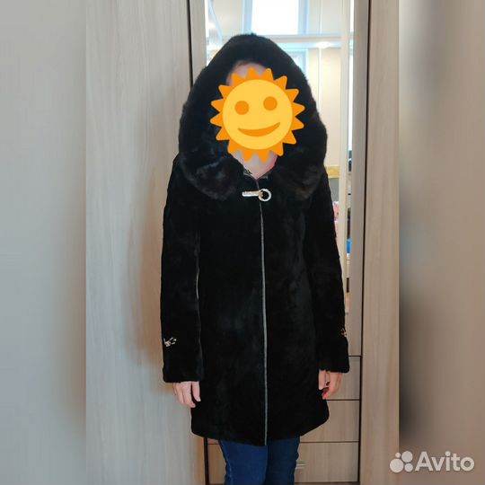 Шуба мутоновая с капюшоном