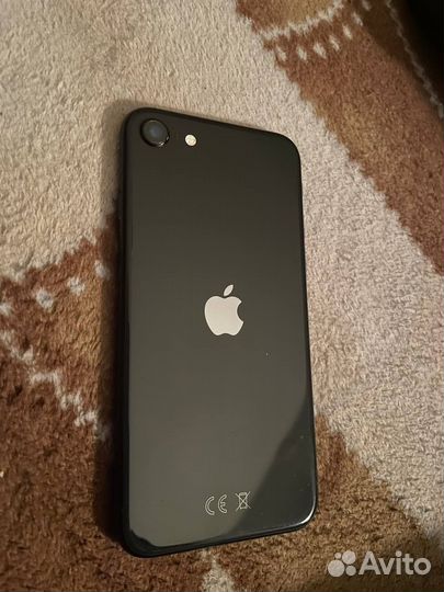 iPhone SE (2020), 64 ГБ