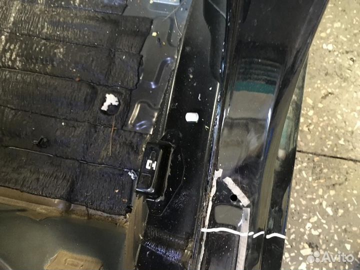 Стойка центральная правая Audi A6 C7 4G5